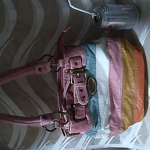 Beautiful Colour Block Purse - Picture 8 of 9